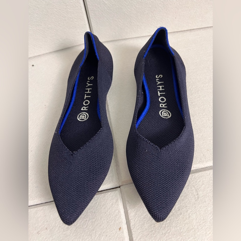 Rothy’s Maritime Navy Point Slip On Shoe - 7.5